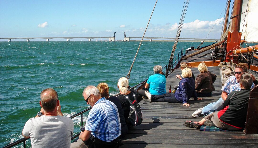 DISCOVER AND EXPERIENCE THE OOSTERSCHELDE