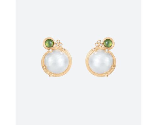 Boho Mabé Pearl Clip Earrings Small