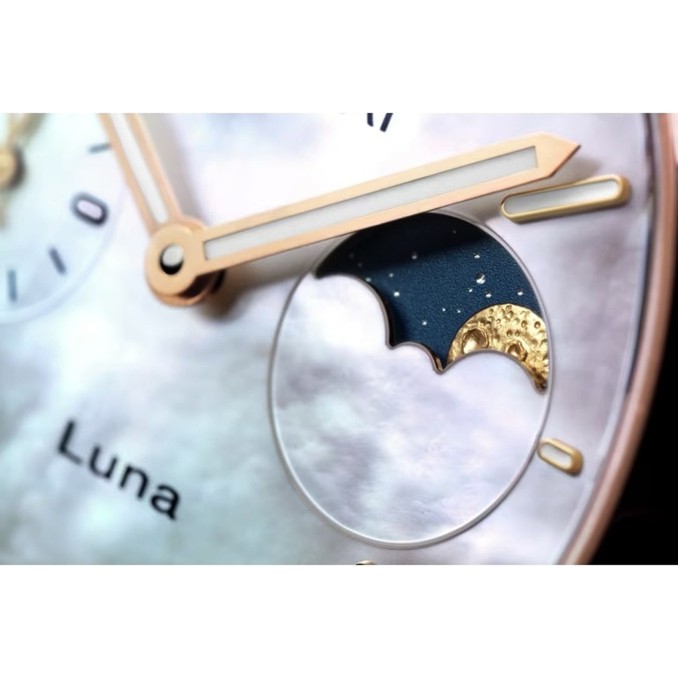 Luminor Due Luna Goldtech™