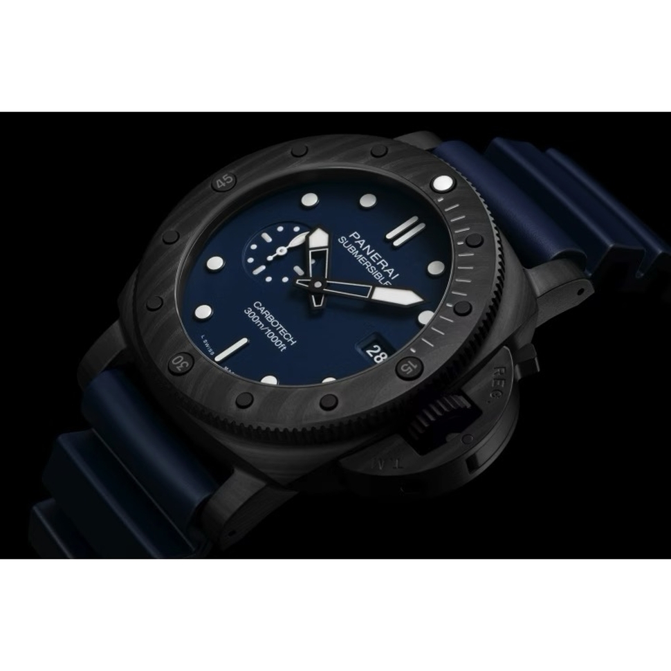 Submersible Quarantaquattro Carbotech™ Blu Abisso